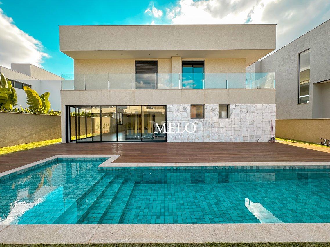 Linda Casa à Venda no Condomínio Alphaville Lagoa dos Ingleses por R$4.990.000,00 - Nova Lima - 