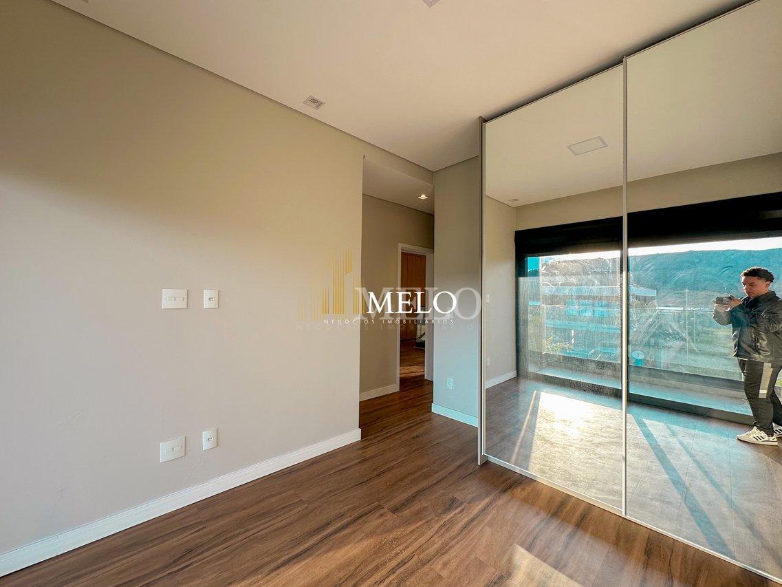 Lindíssima Casa à Venda no Condomínio Alphaville Lagoa dos Ingleses por R$3.900.000,00 - Nova Lima - 