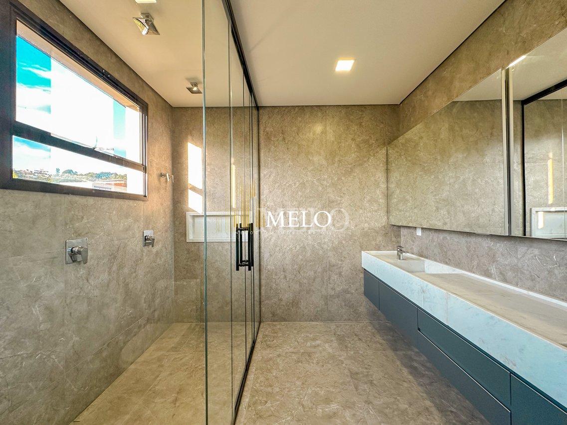 Lindíssima Casa à Venda no Condomínio Alphaville Lagoa dos Ingleses por R$3.900.000,00 - Nova Lima - 
