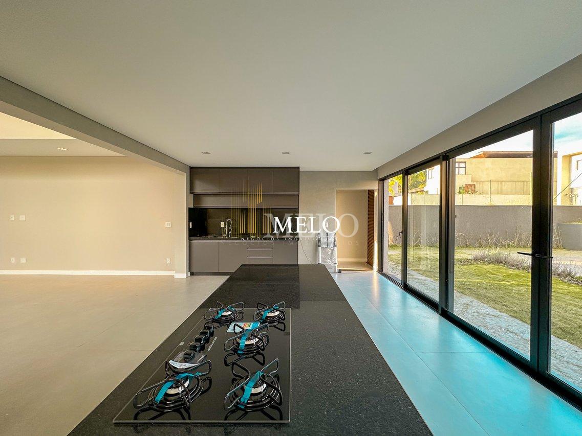 Lindíssima Casa à Venda no Condomínio Alphaville Lagoa dos Ingleses por R$3.900.000,00 - Nova Lima - 