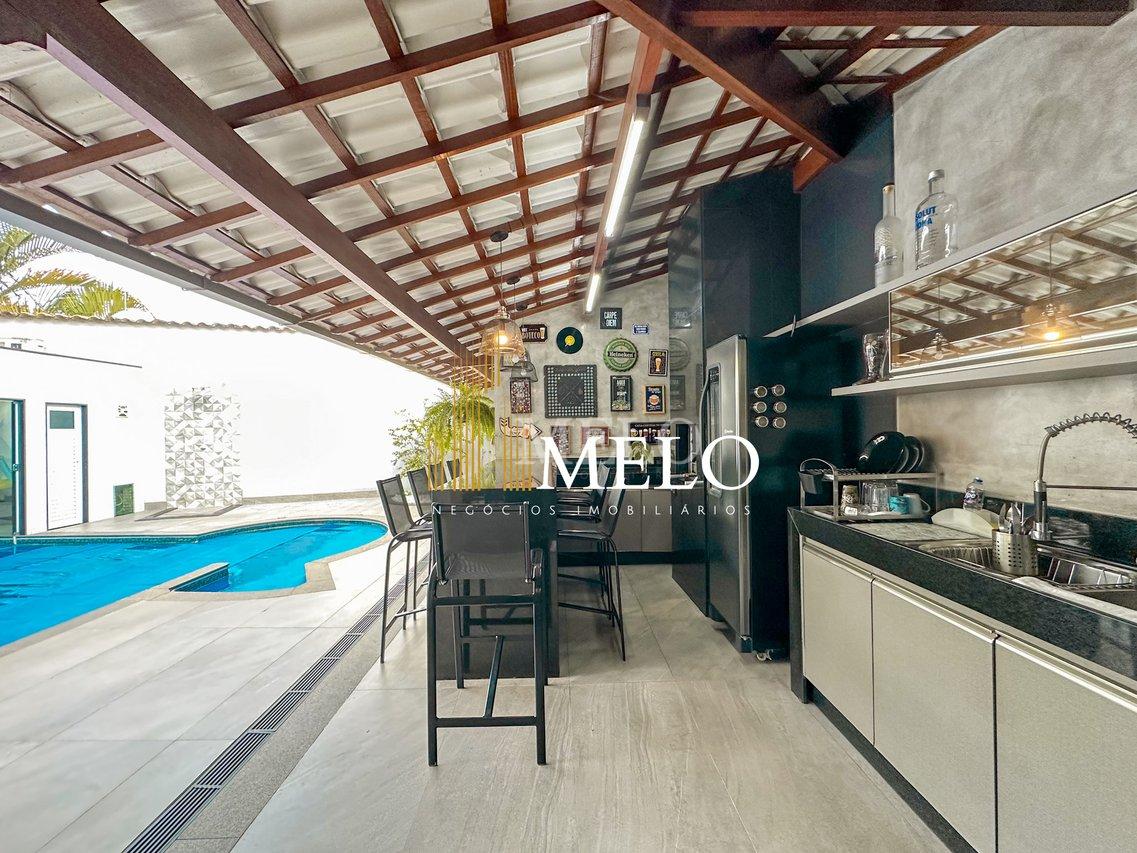 Belíssima casa à Venda no bairro Santa Amélia por R$2.200.000,00 - Belo Horizonte - 