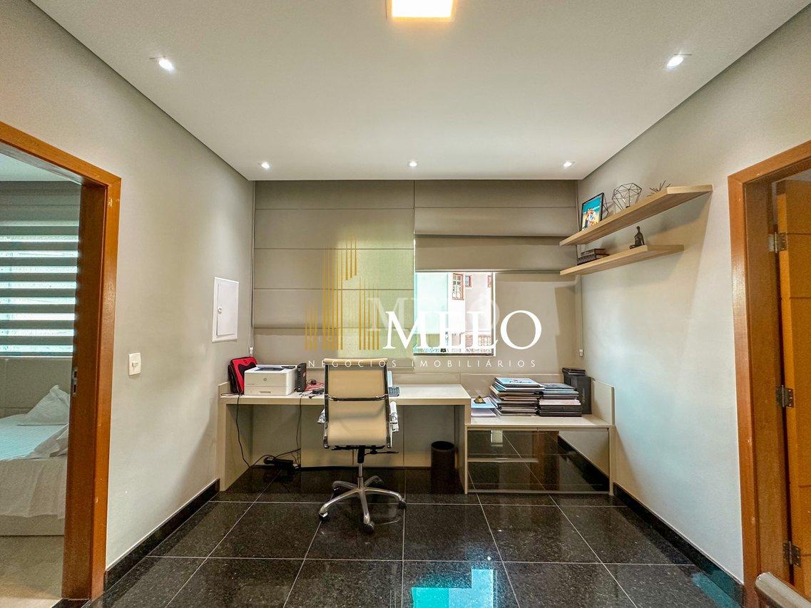 Belíssima casa à Venda no bairro Santa Amélia por R$2.200.000,00 - Belo Horizonte - 