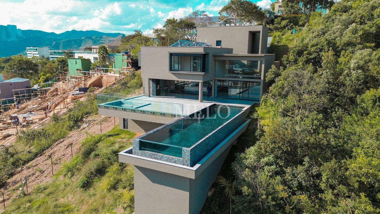 Vale dos Cristais, Nova Lima - MG / R$12.900.000,00  Nova Lima - 