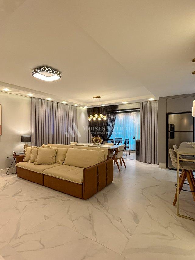 Apartamento com 3 Suítes na Segunda Quadra do Mar! Rua 236 Itapema - 