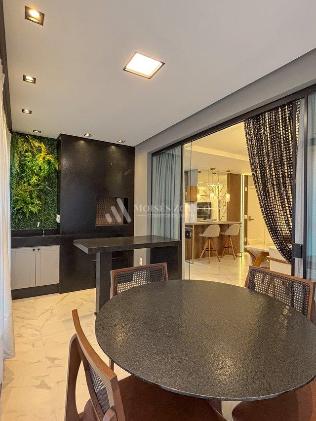 Apartamento com 3 Suítes na Segunda Quadra do Mar! Rua 236 Itapema - 