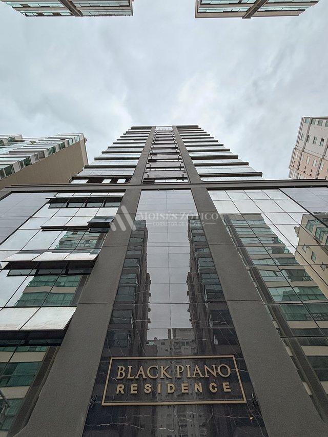Apartamento com 3 Suítes na Segunda Quadra do Mar! Rua 236 Itapema - 