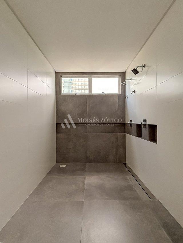 Apartamento de 3 suítes no Centro de Balneário Camboriú Rua 4600 Balneário Camboriú - 