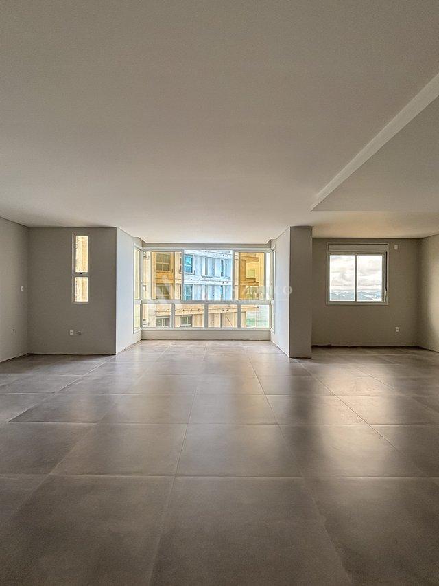 Apartamento de 3 suítes no Centro de Balneário Camboriú Rua 4600 Balneário Camboriú - 