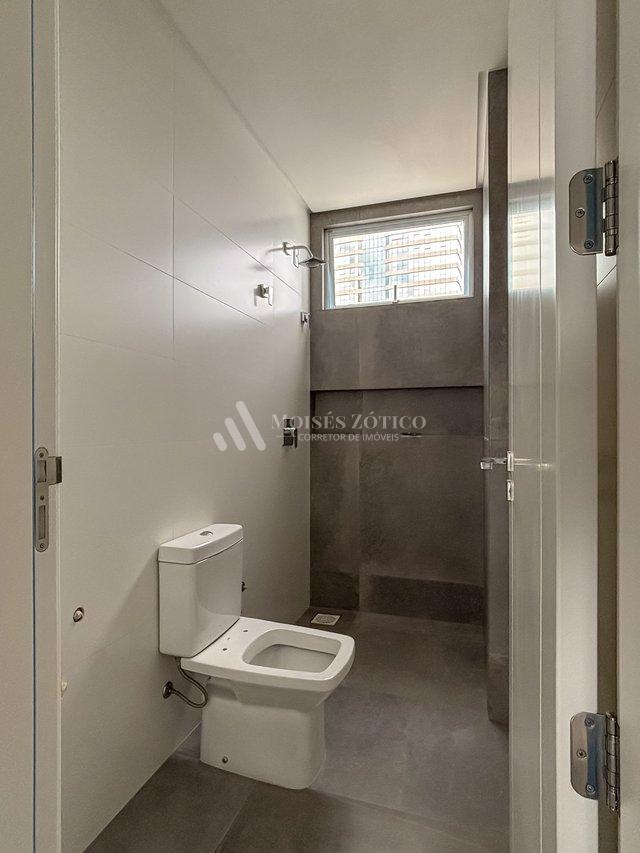 Apartamento de 3 suítes no Centro de Balneário Camboriú Rua 4600 Balneário Camboriú - 