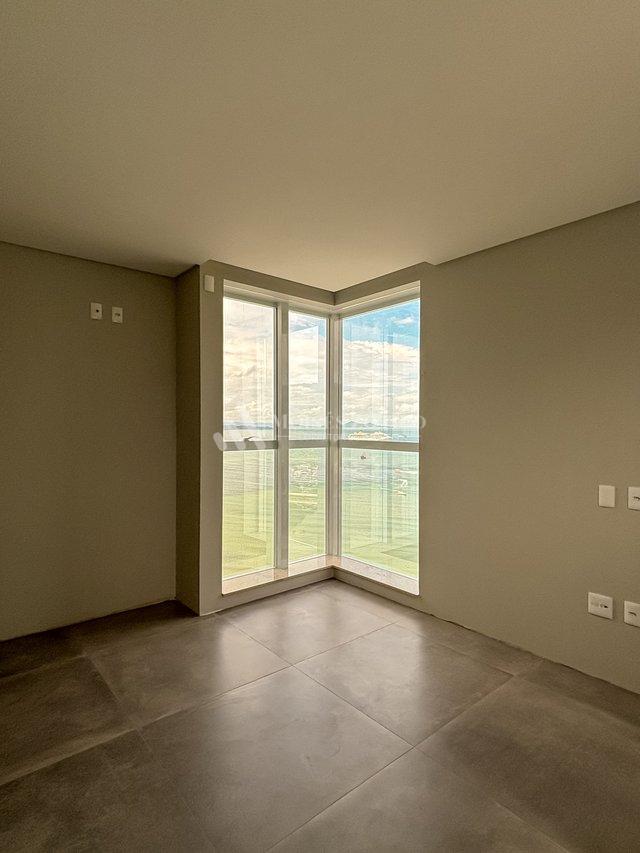 Apartamento de 3 suítes no Centro de Balneário Camboriú Rua 4600 Balneário Camboriú - 
