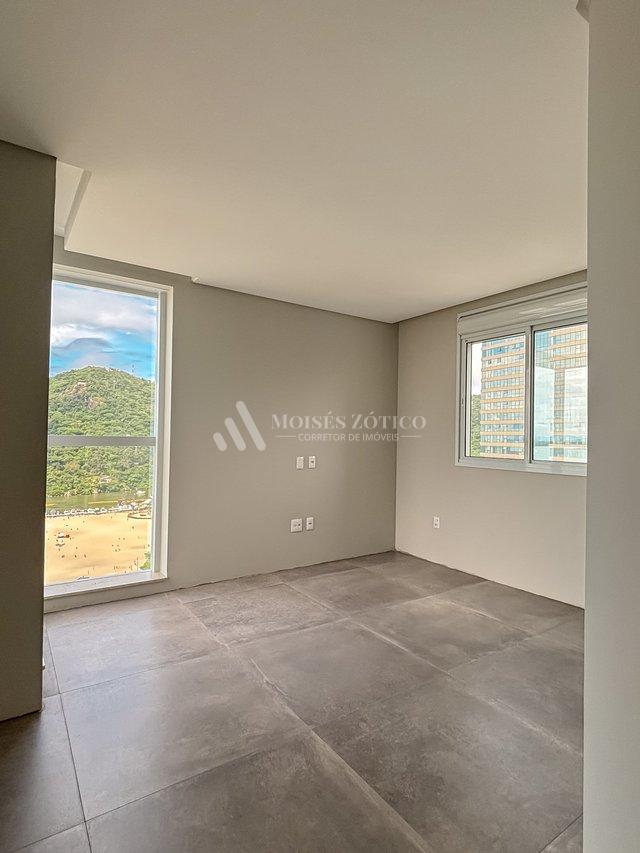 Apartamento de 3 suítes no Centro de Balneário Camboriú Rua 4600 Balneário Camboriú - 