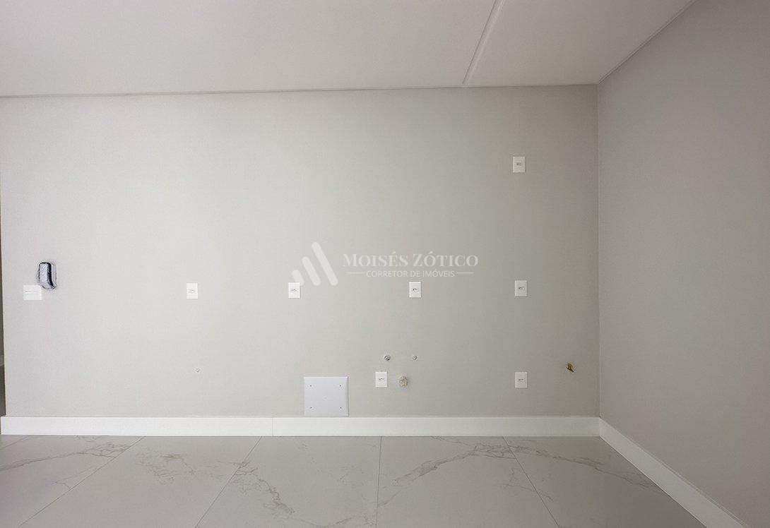 Apartamento de 4 dormitórios com vista para o mar em Meia Praia Rua 202 Itapema - 
