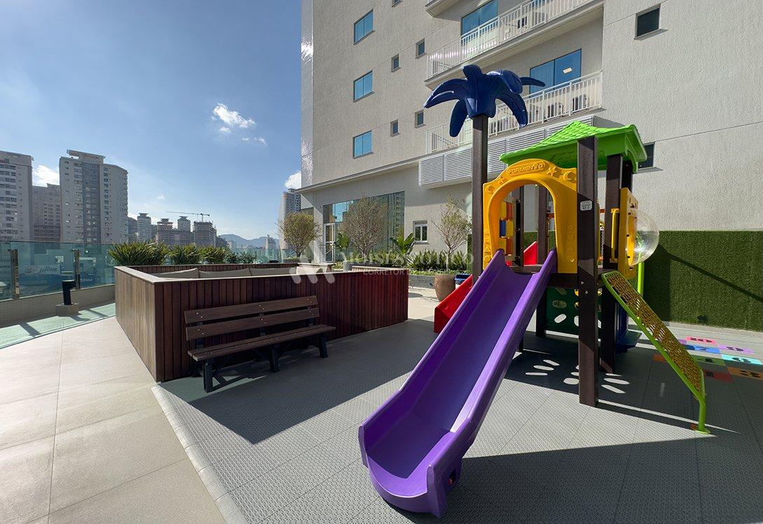 Apartamento de 4 dormitórios com vista para o mar em Meia Praia Rua 202 Itapema - 