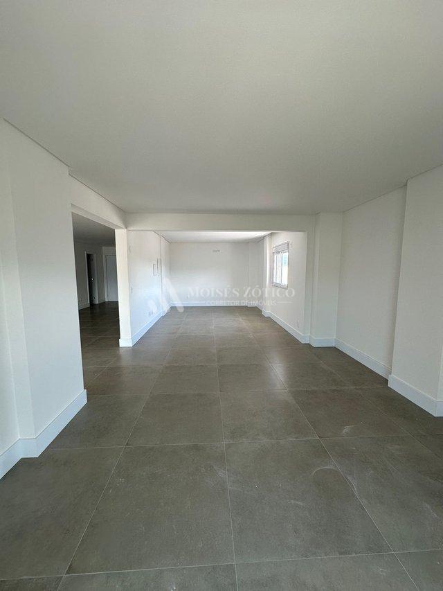 Apartamento de 3 suítes e 2 vagas de garagem em Meia Praia Rua 256 Itapema - 