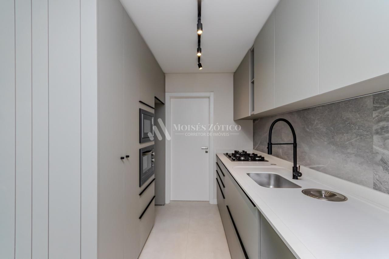 Apartamento semimobiliado de 4 suítes em Meia Praia Rua 234 Itapema - 