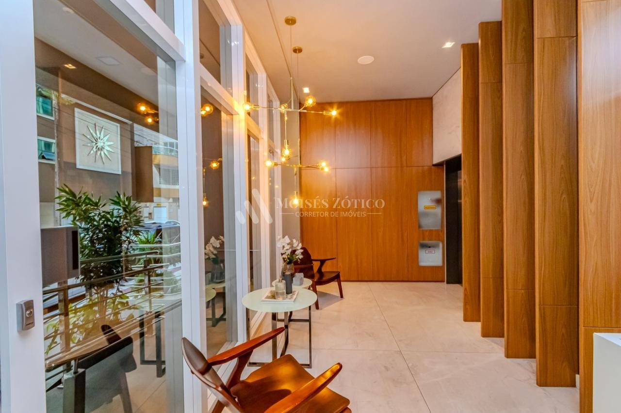 Apartamento semimobiliado de 4 suítes em Meia Praia Rua 234 Itapema - 