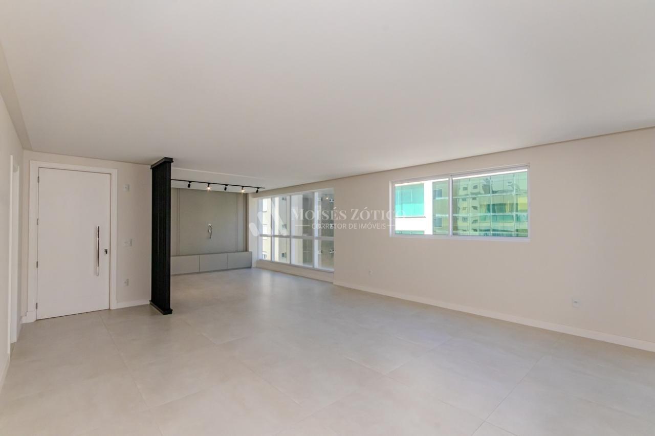 Apartamento semimobiliado de 4 suítes em Meia Praia Rua 234 Itapema - 