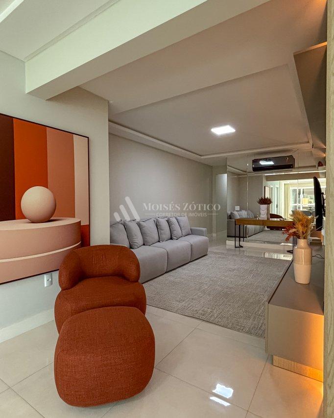Apartamento mobiliado com 4 suítes e 3 vagas de garagem em Meia Praia Rua 256 Itapema - 