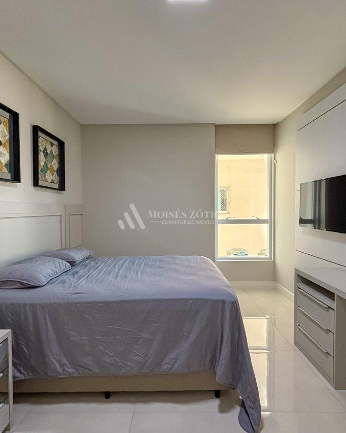 Apartamento mobiliado com 4 suítes e 3 vagas de garagem em Meia Praia Rua 256 Itapema - 