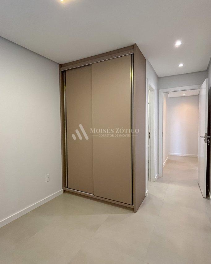 Apartamento semimobiliado com 2 suítes em Itapema Rua 406 E Itapema - 