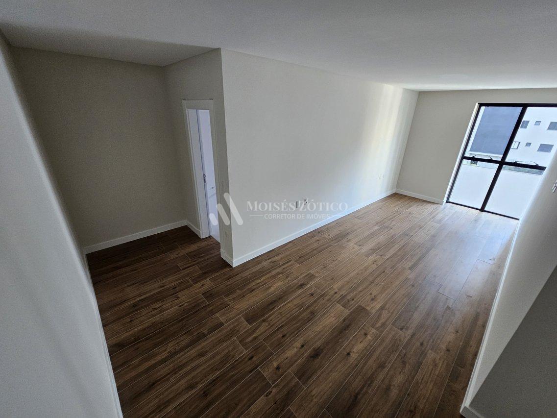 Apartamento com 3 suítes e 3 vagas de garagem em Meia Praia Rua 240 Itapema - 