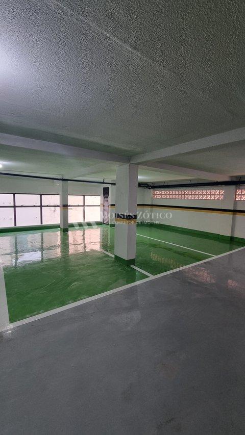 Apartamento com 3 suítes e 3 vagas de garagem em Meia Praia Rua 240 Itapema - 
