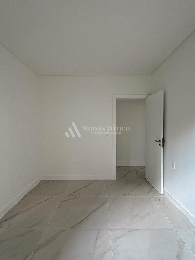 Apartamento com 3 suítes e 2 vagas de garagem em Meia Praia Rua 288 Itapema - 