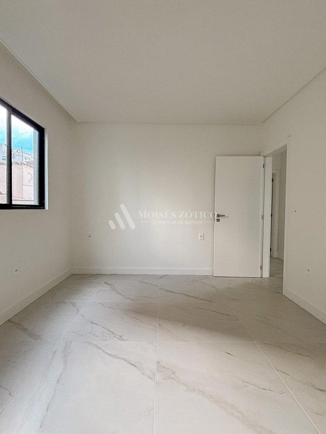 Apartamento com 3 suítes e 2 vagas de garagem em Meia Praia Rua 288 Itapema - 