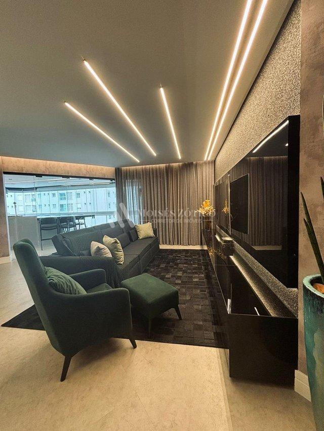 Apartamento mobiliado de 4 sauítes e 4 vagas de garagem em Meia Praia Rua 279 Itapema - 