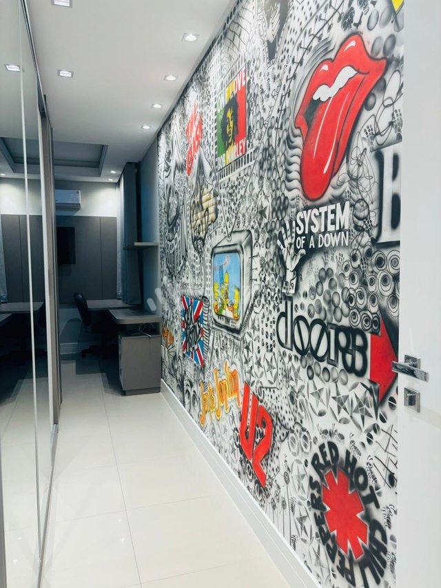 Apartamento mobiliado de 4 sauítes e 4 vagas de garagem em Meia Praia Rua 279 Itapema - 