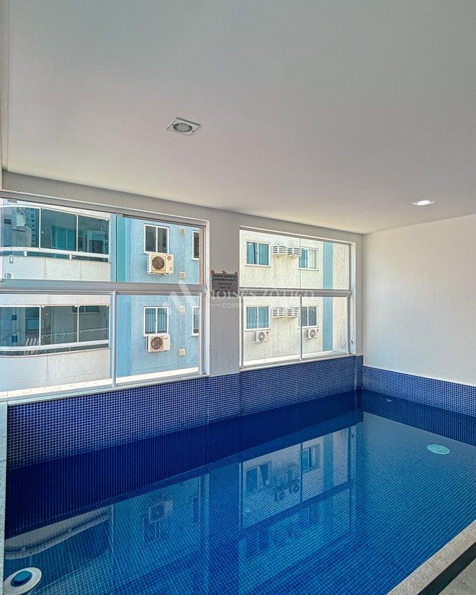 Apartamento mobiliado com 3 suítes a 200 metros do mar Rua 282 Itapema - 
