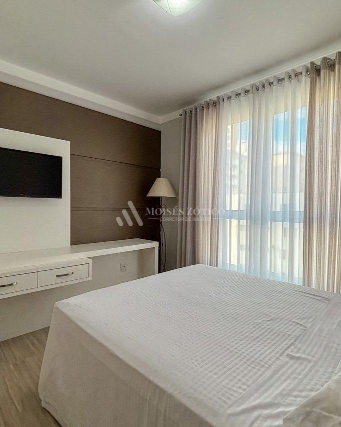 Apartamento mobiliado com 3 suítes a 200 metros do mar Rua 282 Itapema - 