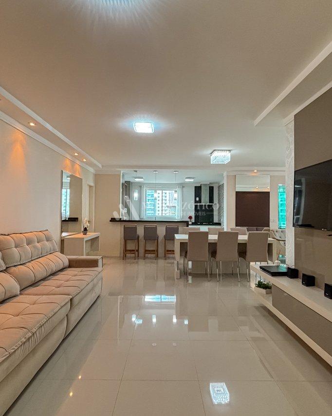 Apartamento mobiliado com 3 suítes a 200 metros do mar Rua 282 Itapema - 