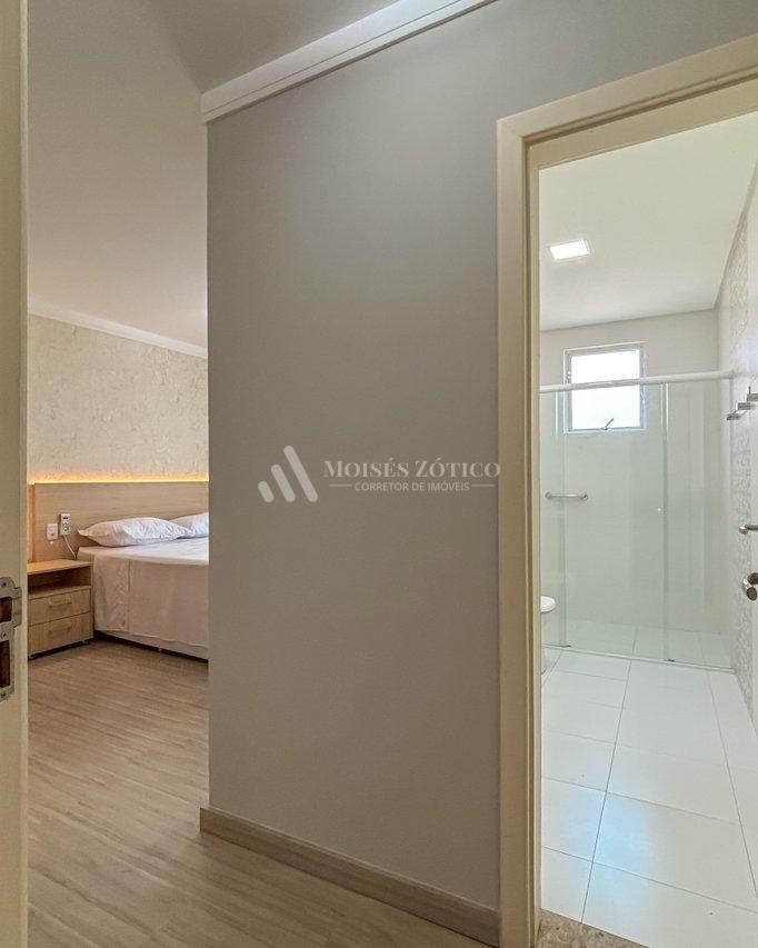 Apartamento mobiliado com 3 suítes a 200 metros do mar Rua 282 Itapema - 