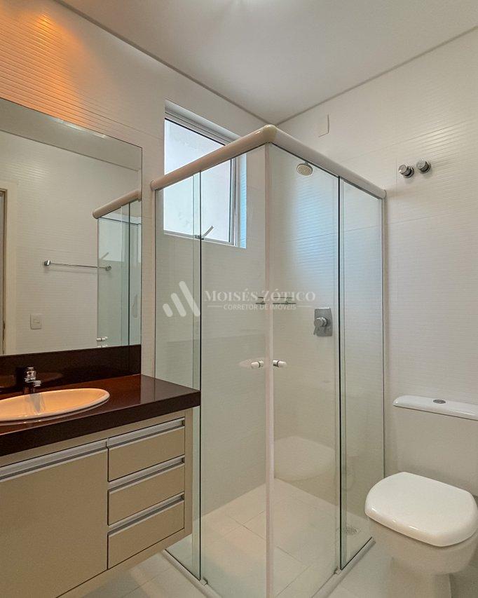 Apartamento mobiliado com 3 suítes a 200 metros do mar Rua 282 Itapema - 