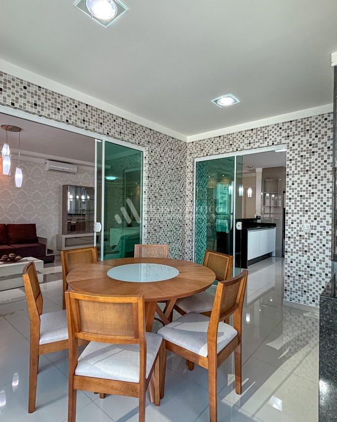 Apartamento mobiliado com 3 suítes a 200 metros do mar Rua 282 Itapema - 