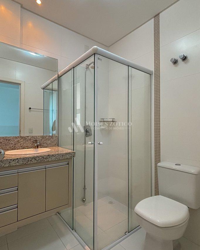 Apartamento mobiliado com 3 suítes a 200 metros do mar Rua 282 Itapema - 