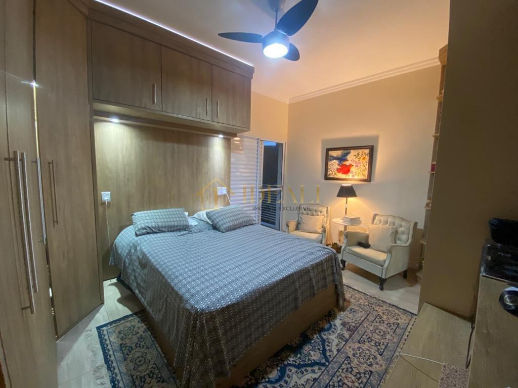 Casa com uma ótima vista à venda! Condomínio fechado 24hs Rua Maria de Lourdes Pereira Mairiporã - 