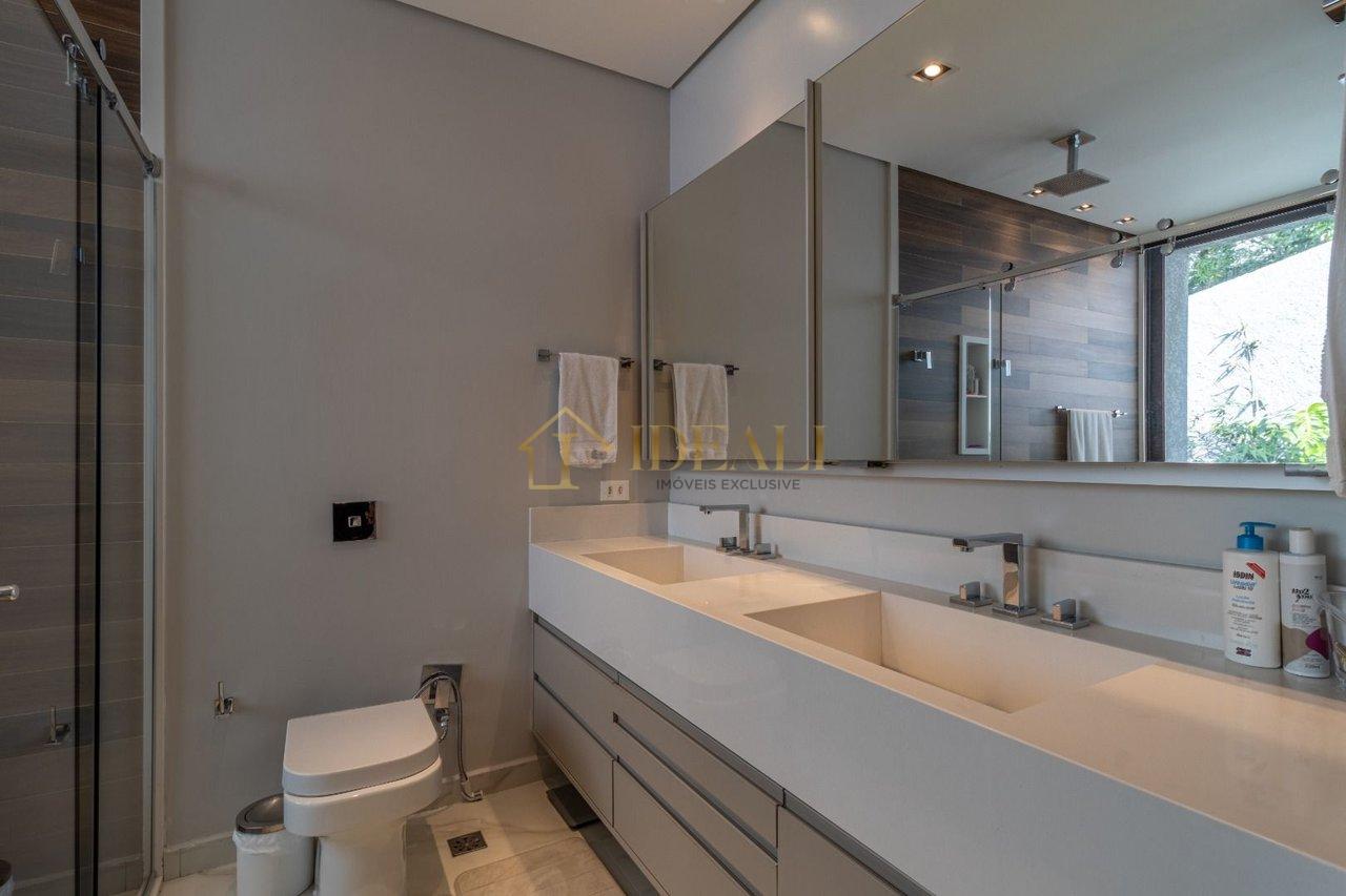 Casa com 4 dormitórios à venda, 518 m² por R$ 5.400.000 - Flamboyant - Atibaia/SP Rua Curios Atibaia - 