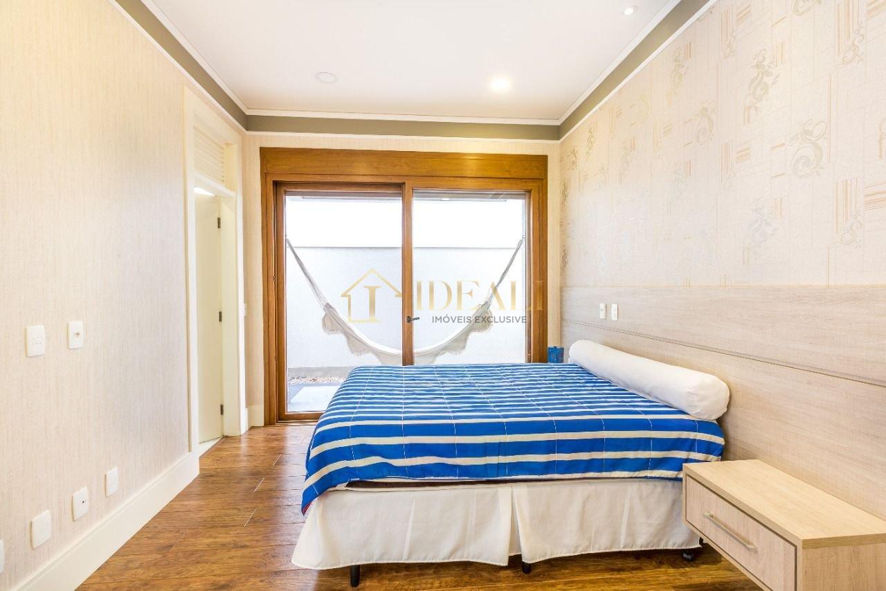 Casa com 5 dormitórios à venda, 409 m² por R$ 3.900.000,00 - Shamballa II Estrada Hisaichi Takebayashi Mairiporã - 