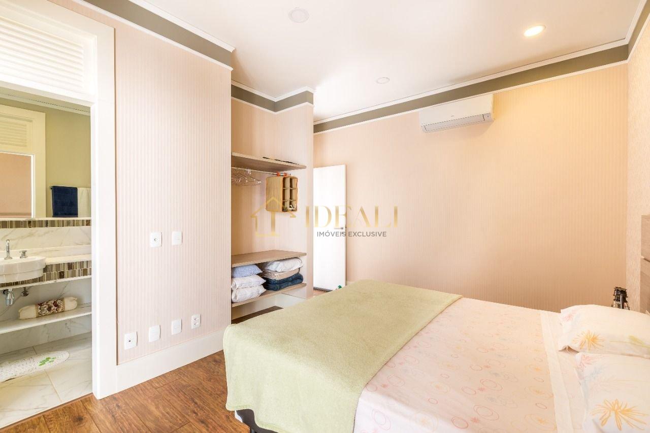 Casa com 5 dormitórios à venda, 409 m² por R$ 3.900.000,00 - Shamballa II Estrada Hisaichi Takebayashi Mairiporã - 