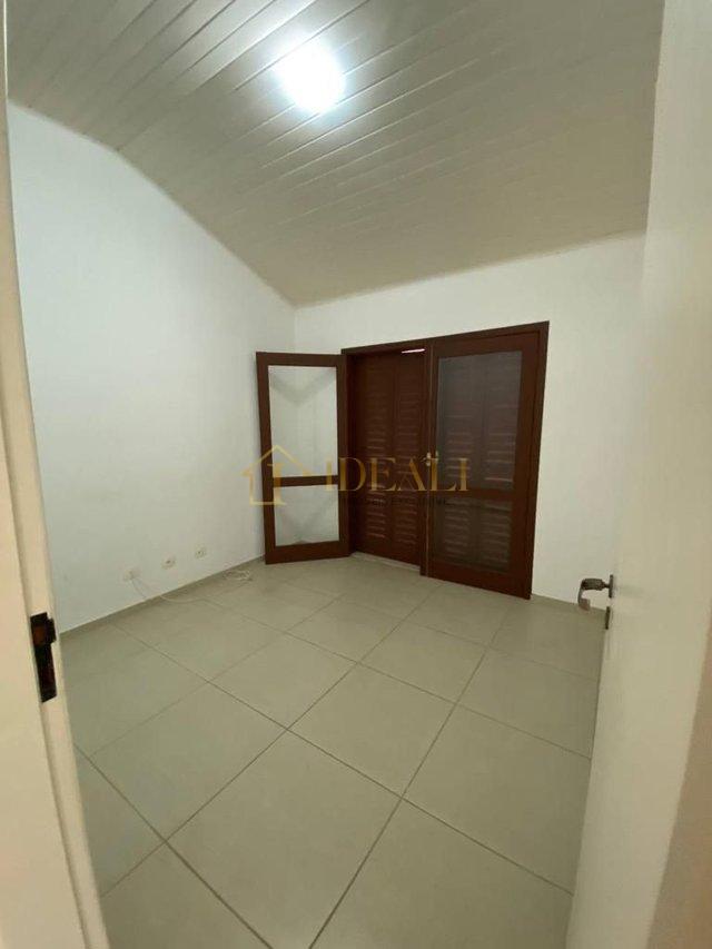 Casa com 8 dormitórios, 351 m² - venda por R$ 1.800.000 ou aluguel por R$ 9.000/mês Alameda dos Flamboyants Mairiporã - 