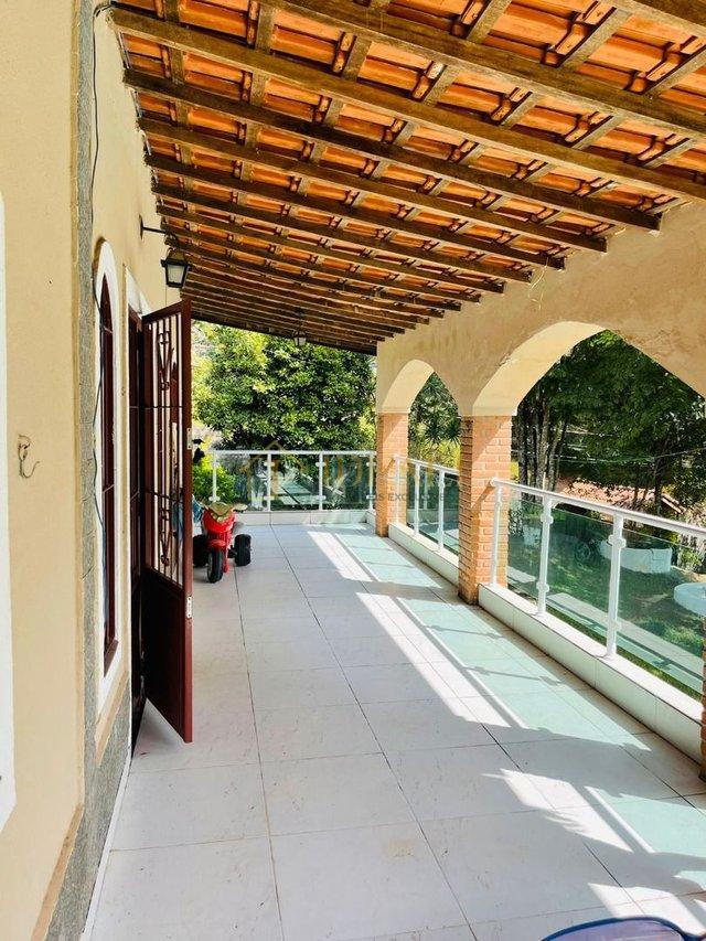 Chácara com 4 dormitórios à venda, 1300 m² por R$ 890.000,00 - Sun Valley - Mairiporã/SP Rua Nova York Mairiporã - 