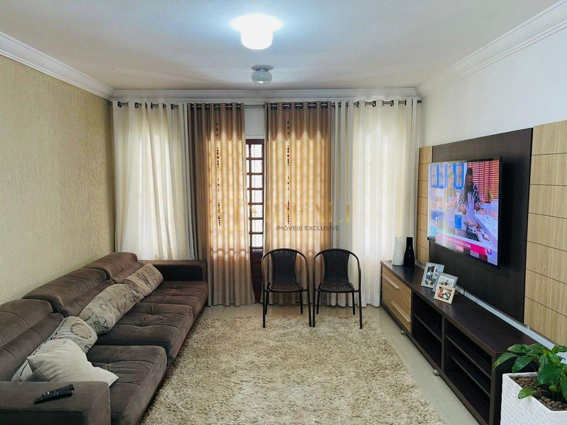 Chácara com 4 dormitórios à venda, 1300 m² por R$ 890.000,00 - Sun Valley - Mairiporã/SP Rua Nova York Mairiporã - 