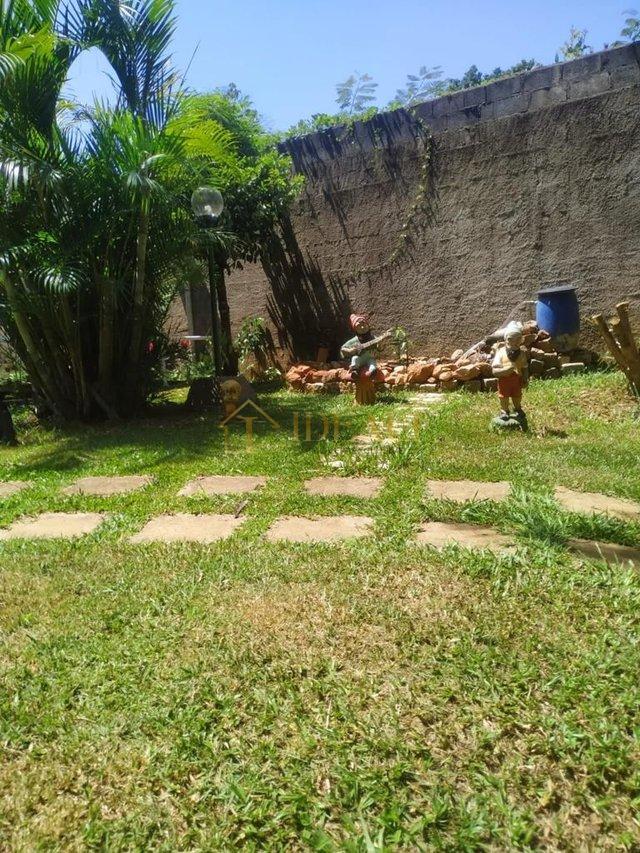 Chácara com 4 dormitórios à venda, 1300 m² por R$ 890.000,00 - Sun Valley - Mairiporã/SP Rua Nova York Mairiporã - 