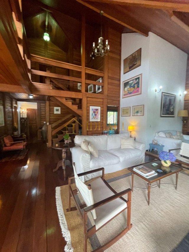 CASA À VENDA EM CONDOMINIO FECHADO DE MAIRIPORÃ ! Alameda Dos Eucaliptos Mairiporã - 