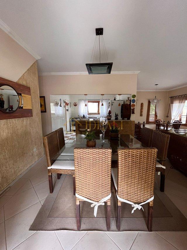 Casa com 3 dormitórios à venda, 367 m² por R$ 2.300.000,00 - Canadá Village - Mairiporã/SP Alameda Taiar Mairiporã - 