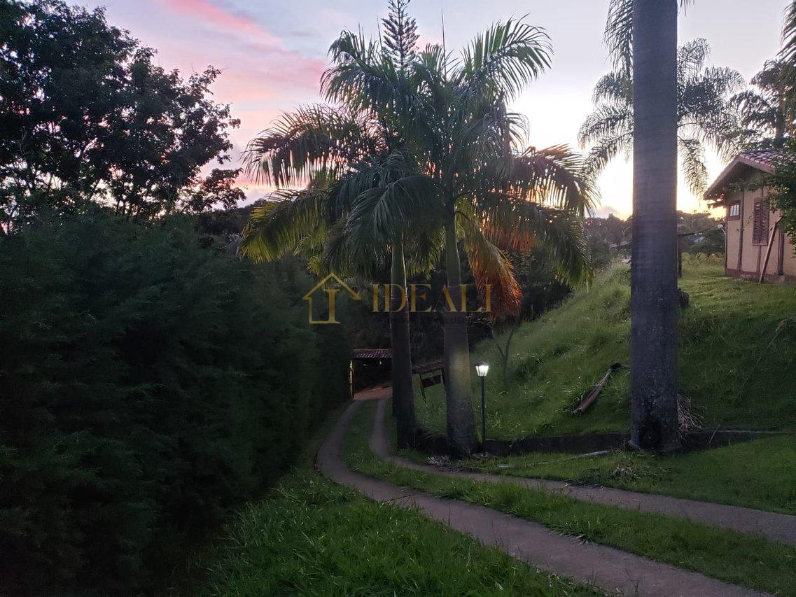Chácara com 3 dormitórios à venda, 2576 m² por R$ 3.000.000 - Alpes D'Ouro Rua Pinho Bom Jesus dos Perdões - 