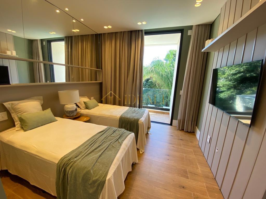 Mansão a venda em Riviera de São Lourenço - Modulo 12 - Bertioga - 