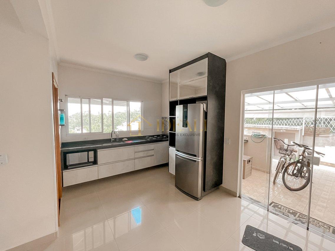 Casa com 3 dormitórios à venda, 130 m² por R$ 950.000,00 - Loteamento Atibaia Park I Rua Victor Hugo Atibaia - 